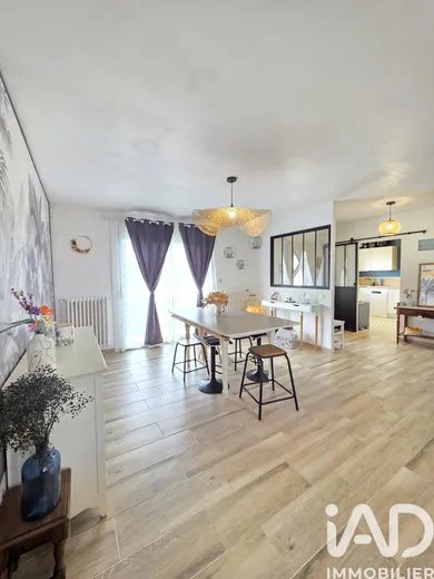 Village house in Neuilly-le-Réal (03340)