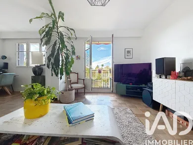 Apartment in Fontenay-sous-Bois (94120)