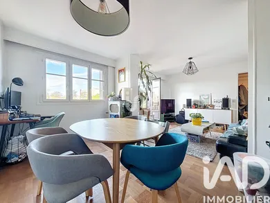Apartment in Fontenay-sous-Bois (94120)