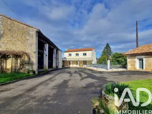 Maison à SERS (16410)