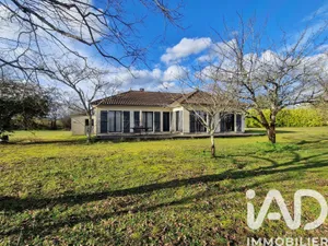House in Villebois-Lavalette (16320)