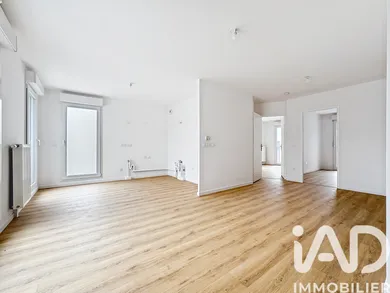 Appartement à Villeneuve-la-Garenne (92390)