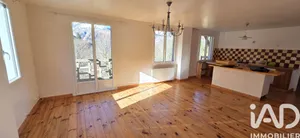 Apartment in EAUX BONNES (64440)