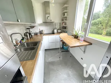 Apartment in Brunoy (91800)