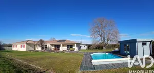 Architectural house in LA FORCE (24130)