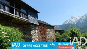 Traditional house in EAUX BONNES (64440)