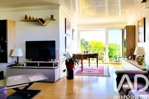 Apartment in POISSY (78300)
