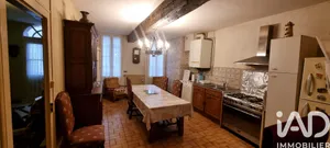 Townhouse in Abzac (33230)