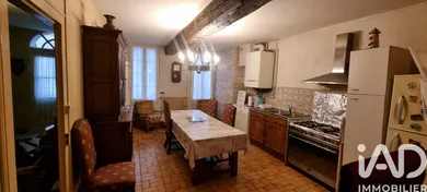 Townhouse in Abzac (33230)