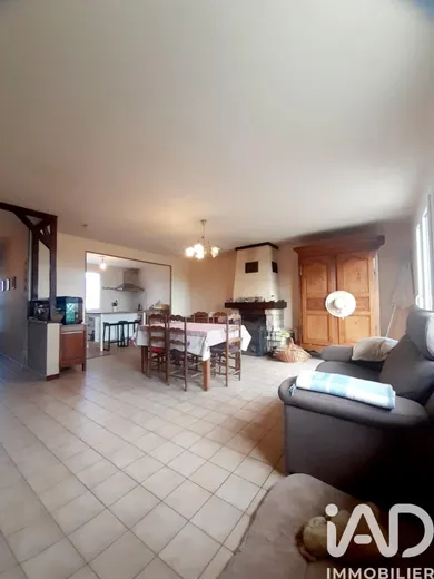 House in Genlis (21110)