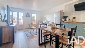 Apartment in Ozoir-la-Ferrière (77330)