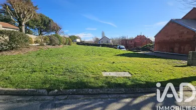 Building plot in Feucherolles (78810)