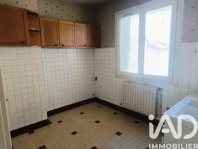 Apartment in Grenoble (38100)