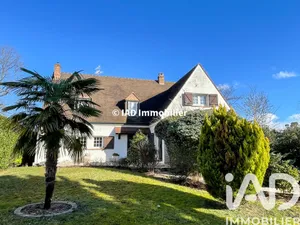 Maison à Sainte-Geneviève-des-Bois (91700)