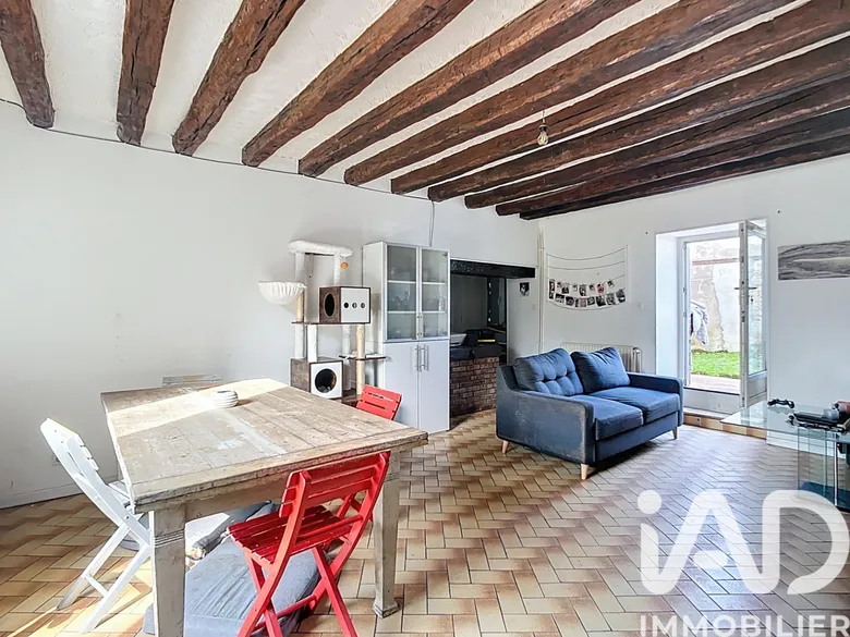 Immeuble 144 m² · à Guérigny · 144 m² · 69 000 €