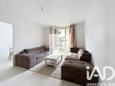 Apartment in Dreux (28100)