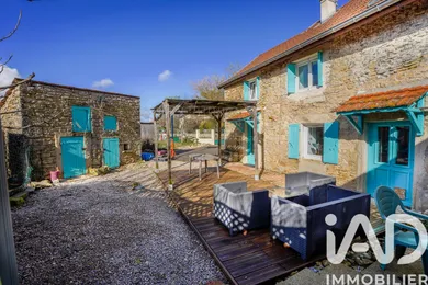 Maison de campagne à Saint-Baudille-de-la-Tour (38118)