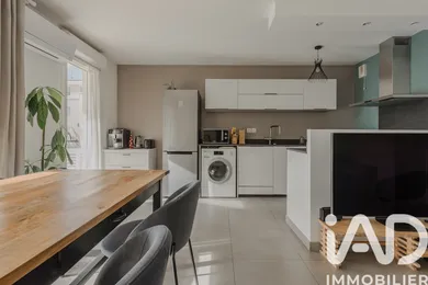 Apartment in Aix-en-Provence (13100)