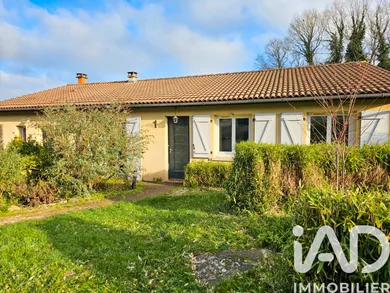 Maison de ville à Saint-Martin-de-Jussac (87200)