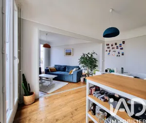 Apartment in Asnières-sur-Seine (92600)