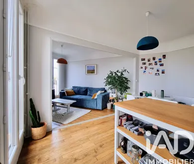 Apartment in Asnières-sur-Seine (92600)