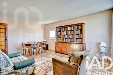 Apartment in Cenon (33150)