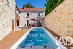 Maison de ville à Breuil-Bois-Robert (78930)