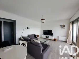 Apartment in Maurepas (78310)