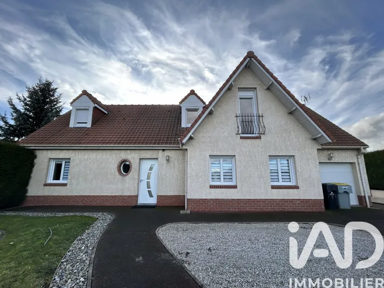 Maison 5 pièces 145 m² · à Contay · 145 m² · 268 000 €