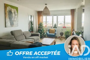 Apartment in Les Clayes-sous-Bois (78340)