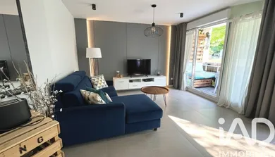 Apartment in Montigny-le-Bretonneux (78180)