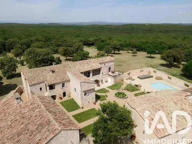 Domain in Lussan (30580)