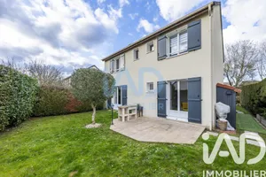 Maison à Lieusaint (77127)