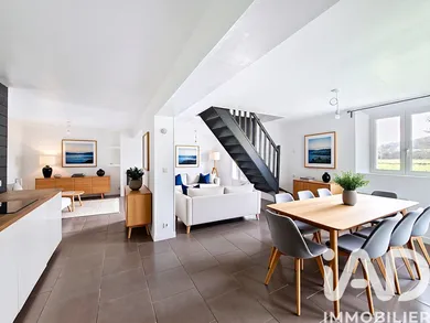 House in Perruel (27910)