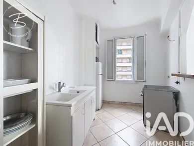 Apartment in Toulon (83000)