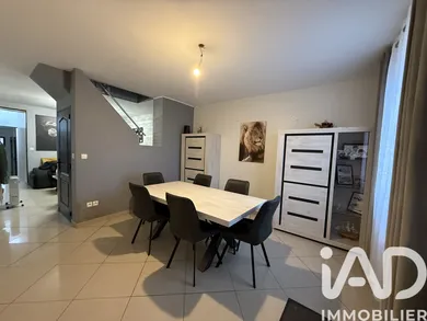 Maison de ville à Vendin-le-Vieil (62880)