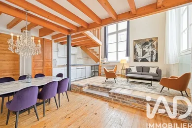 Duplex in Paris (75020)