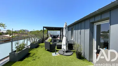 Apartment in Bègles (33130)