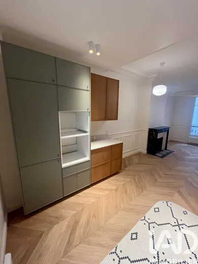 Appartement à Paris (75007)