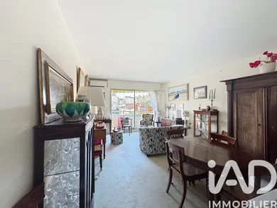 Apartment in Bordeaux (33000)