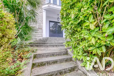 Maison traditionnelle à Clichy-sous-Bois (93390)