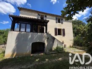 Traditional house in Pradines (46090)