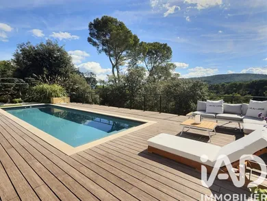 Maison d'architecte à Flassans-sur-Issole (83340)