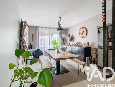 Townhouse in Fère-Champenoise (51230)