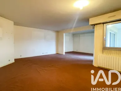 Apartment in Houilles (78800)