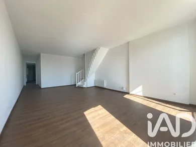 Apartment in Bordeaux (33000)