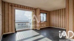 Apartment in Fresnes (94260)