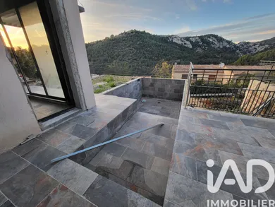 House in Ollioules (83190)