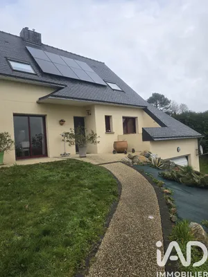 Traditional house in RIEUX (56350)