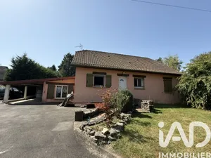 Traditional house in Ogeu-les-Bains (64680)